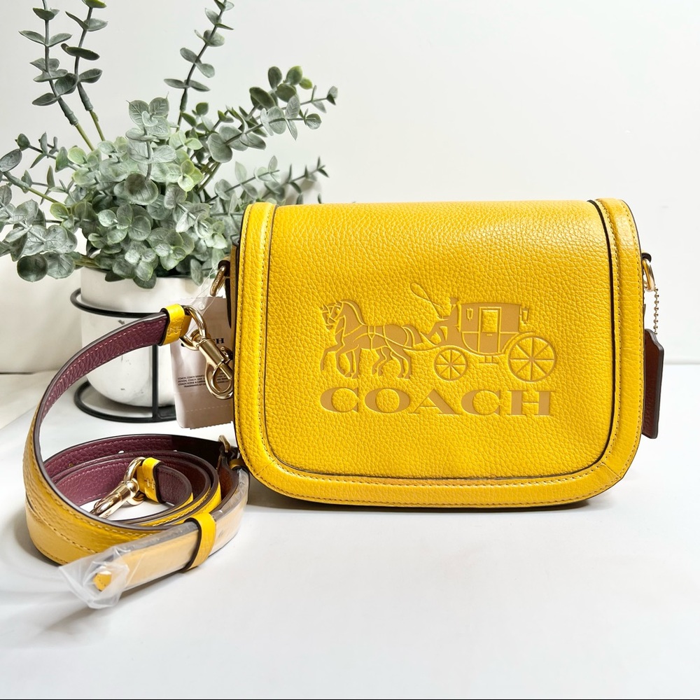 Coach Saddle Bag With Horse And Carriage Crossbody Bag 
Gold/Ochre/Vintage - Picture 4 of 11